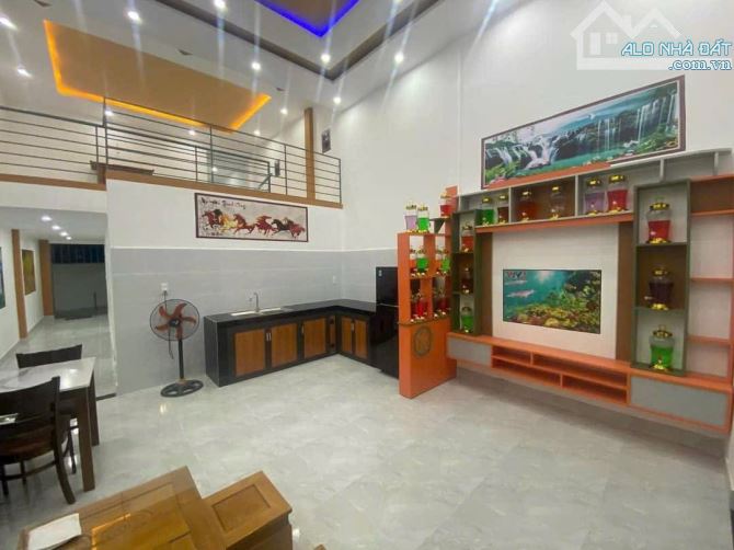 🆘🆘 B.ÁN GẤP NHÀ MÊ LỮNG 2ty35