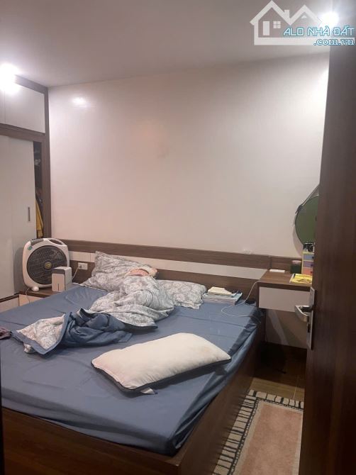 🏡. Bán nhà 2 tầng trục chính Hàm Nghi