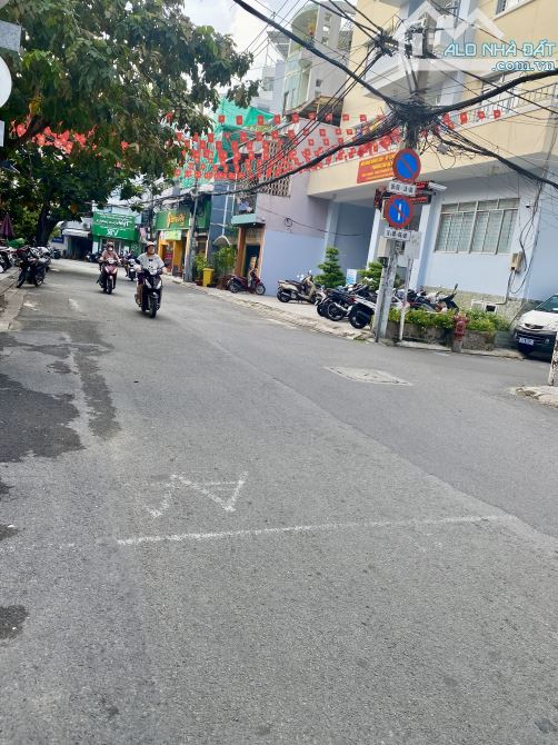🔥🔥 BIỆT THỰ 5 TẦNG KHU VIP PHAN XÍCH LONG, 4.1❌8M - CHỦ NGỘP GIẢM SÂU 300TR CÒN 7.7 TỶ