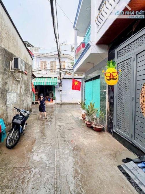 Bình TÂN ‘ 36 m ‘ 2 tầng ‘  4x9 m ‘ giá 3 tỷ hơn ‘ hẻm 🚗🚗