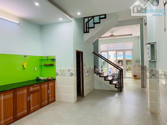 Bán nhà 2 tầng đường Bàu Làng, Thanh Khê Đông, Thanh Khê. DT 102M2 – Giá 6.5 Tỷ TL.