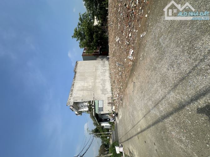 Đất  THỔ CƯ đường THẠNH XUÂN 52 phường Thạnh Xuân Q12 DT 74,4m2 (4,2x15) hẻm 6m💰2,85Tỷ
