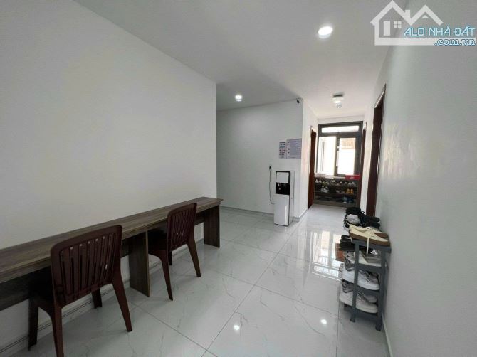 BÁN TOÀ NHÀ XÓM ĐẤT P8 Q11 277m² – Hầm + 7 Tầng – 51 CHDV – Doanh Thu 300Tr/Tháng – Giá 47