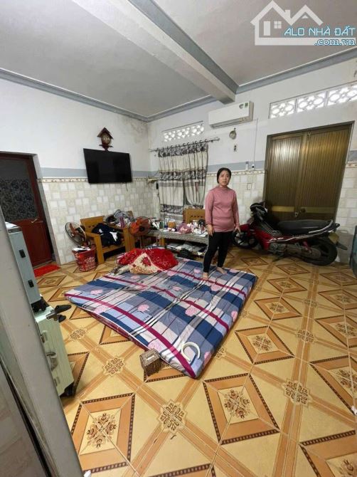 SƠN TRÀ, LÔ GÓC 2 MẶT KIỆT, NHÀ 2 TẦNG BÊ TÔNG CỐT THÉP, SÁT NGAY CẦU SÔNG HAN, 3,68 TỶ