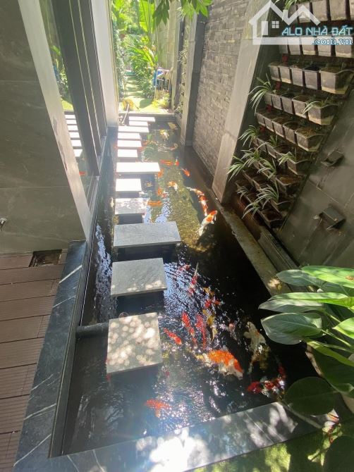 Biệt Thự kđt VIỆT HƯNG - 120m 4tầng MT 6m - nội thất triệu đô - đường vỉa hè an ninh 24/7.