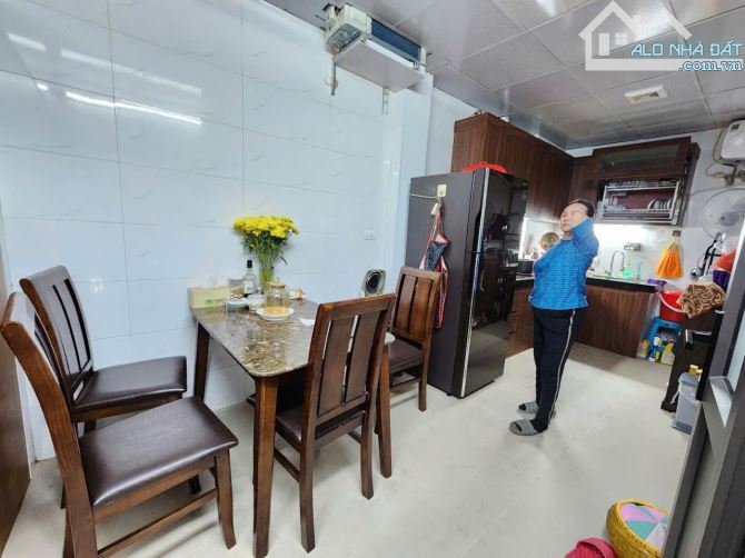 CHỈ 5.4 TỶ CÓ NGAY CĂN HỘ TT QUAN THỔ 1-ĐỐNG ĐA-DT 55/90 M2- -Ở LUÔN.