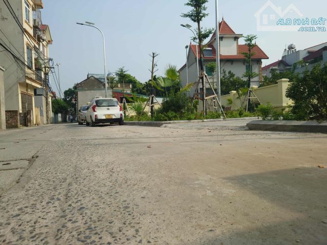 Cơ hội vàng! Sở hữu ngay lô đất đẹp 70m2 gần Ô tô gần đường Bờ Kênh, thôn Ấp, Thiên Lộc