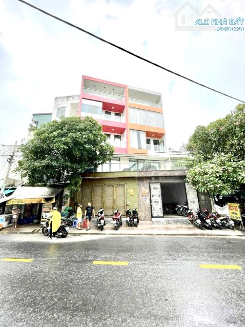 MẶT TIỀN ĐƯỜNG KINH DOANH SẦM UẤT KHU TÊN LỬA - VÀNH ĐAI TRONG - NGANG LỚN 6M - 5 TẦNG - S