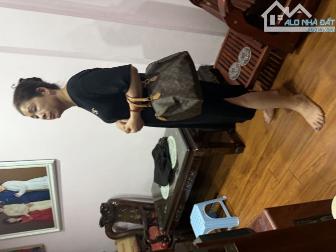 🏡 YÊN PHONG- BẮC NINH - BÁN ĐẤT TẶNG NHÀ 2 TẦNG- Ô TÔ ĐỖ CỔNG- GIÁ 2 TỶ NHỈNH  l