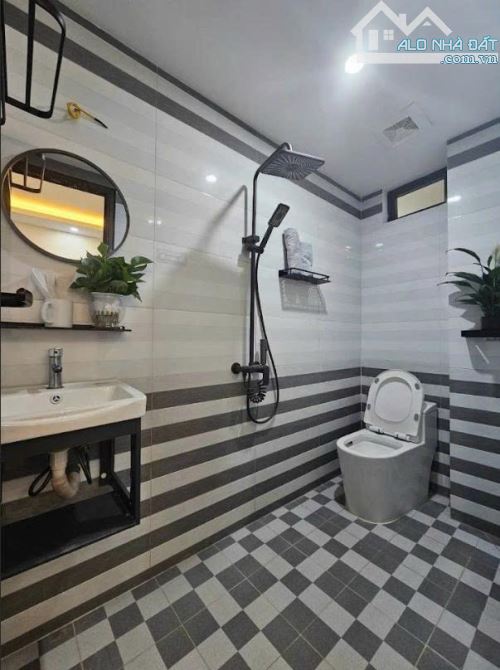 Cho Thuê CCMN 82 Kim Mã Ba Đình 55m2 1N1K Cửa Sổ Ban Công Full Nội Thất Thang Máy Gần Chợ