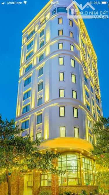 Bán GẤP Tòa Nhà Văn Phòng MP Mạc Thái Tông, Cầu giấy, DT 255m2 * 9 Tầng, 1 Hầm, Lô Góc