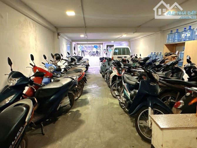 Mặt phố Đoàn Thị Điểm, Đống Đa, 174M2*9T, Mặt Tiền 6.1M, 3 Thoáng, Thang Máy, DT 3 Tỷ/Năm