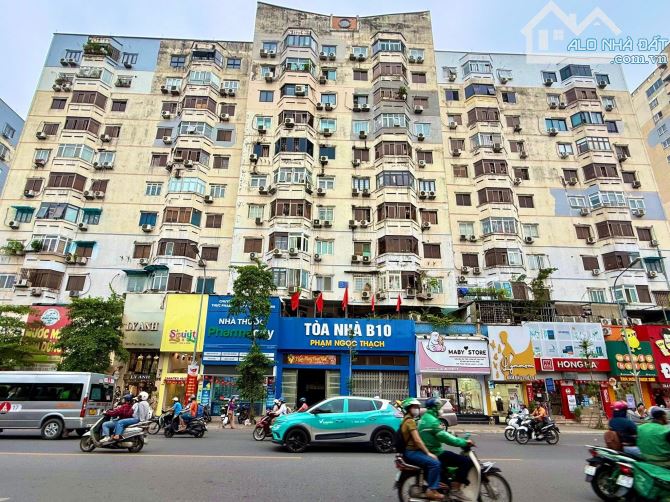 Căn hộ B10 Kim Liên mặt phố Phạm Ngọc Thạch, ngay Cục Xuất Nhập cảnh 6.6 tỷ còn TL!