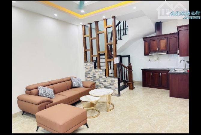 Nhà rộng đẹp, cực hiếm trong tầm giá, 30m 5 tầng mà chỉ có 7.5 tỷ