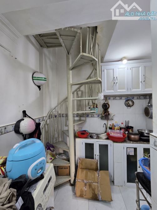 Bán nhà đẹp 2 tầng,SHR.Đặng Nhữ Lâm,Nhà Bè .Giá 1.9 tỷ.