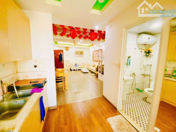 Cho thuê căn hộ chung cư CT2B Thạch Bàn, Long Biên - 56m², 2 ngủ, full đồ - 8.5 triệu/thán