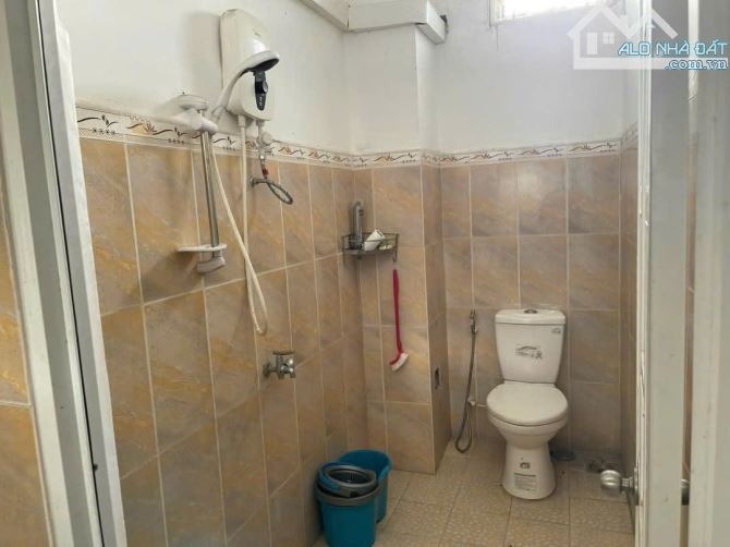 CHO THUÊ NHÀ 3 TẦNG MẶT TIỀN ĐƯỜNG : NGUYỄN XIỂN -  GẦN CROWNE PLAZZA HÒA HẢI - 10