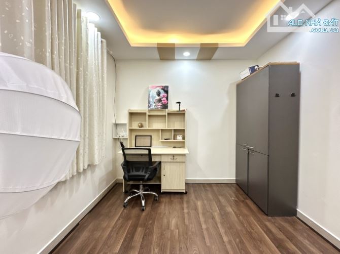BÁN NHÀ DUY NHẤT - HẺM Ô TÔ 7 CHỖ - ĐOÀN THỊ ĐIỂM, P1, PN - 5 TẦNG - 4.1x7.5 A4 - 7.7 TỶ - 10