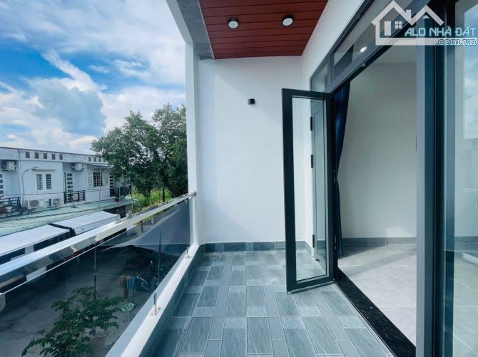 Bán Nhà Mới 1 Trệt 1 Lầu 3 Phòng Ngủ Giáp Hóc Môn, 125m2, Sổ Hồng Riêng - 10