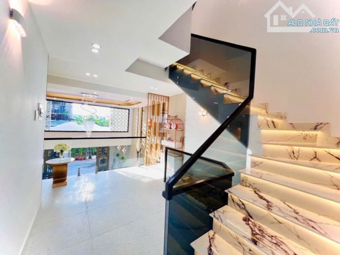 NHÀ 4 TẤM- MT HẺM 6M - NHÀ MỚI TẶNG TOÀN BỘ NỘI THẤT CAO CẤP MỚI - ĐƯỜNG DƯƠNG CÁI LỢI - 10