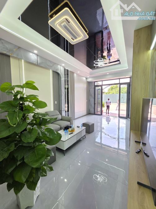 Bán nhà MT đường kinh doanh, KDC  p.Bình Chuẩn, Tp.Thuận An chỉ 6,5 tỷ TL M6814 - 10