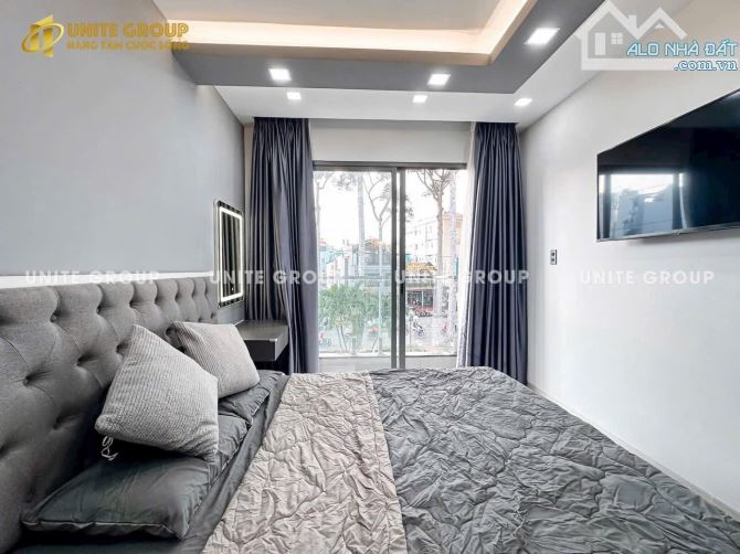 CĂN HỘ TÁCH BẾP FULL NỘI THẤT BAN CÔNG GIÁ NGAY VỊ TRÍ QUẬN 1 - 10