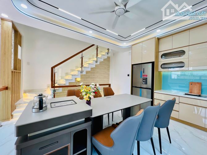 Nhà Góc 2 Mặt Tiền Khu Phân Lô Đường Lê Đình Cẩn 55m2 5 Tầng Full Nội Thất Giá Tốt 7,8 Tỷ - 11