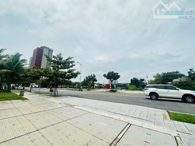 📌📌📌LÀM VIỆC TRỰC TIẾP GIÁ TỐT !!!  🏡 BÁN đất Đường Hoàng Sa - Sơn Trà - 11