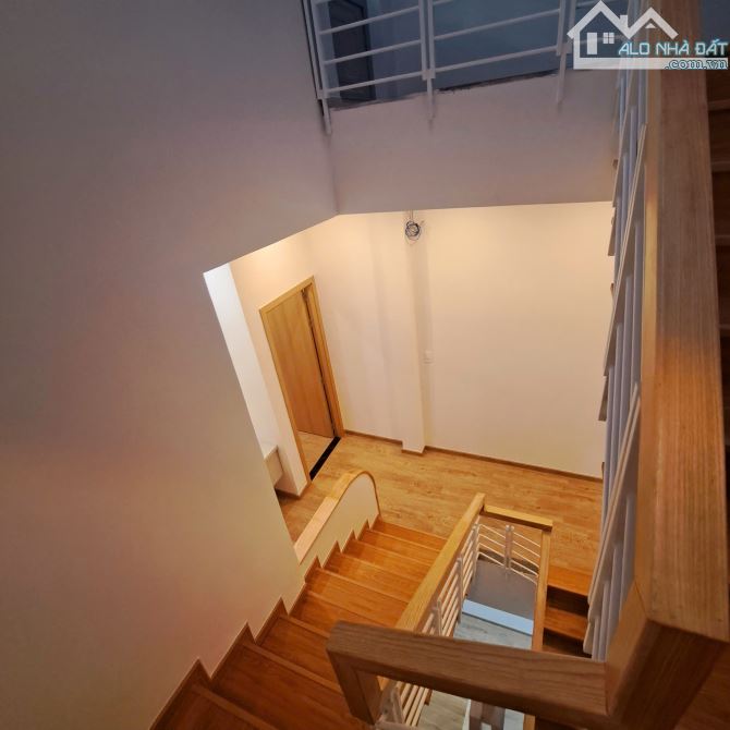 NHÀ MỚI 3 TẦNG HIỆN ĐẠI – FULL NỘI THẤT CAO CẤP – CẠNH LÔ GÓC NGUYỄN KHÁNH TOÀN - 11