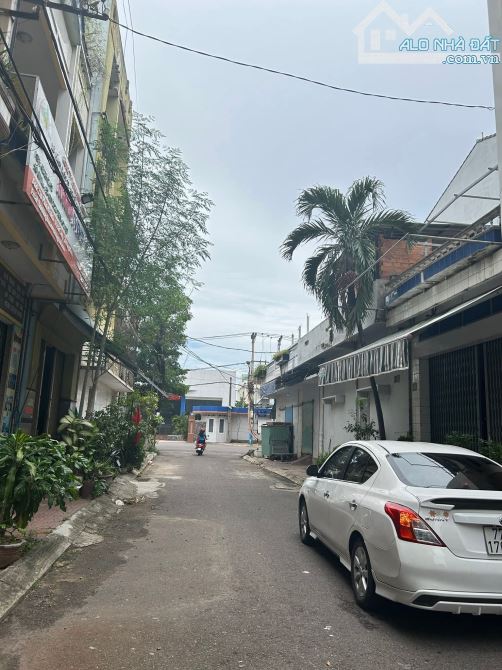 Bán nhà 4 tầng mặt tiền đường phan kế bính dt 77m2 giá 10ty - 1