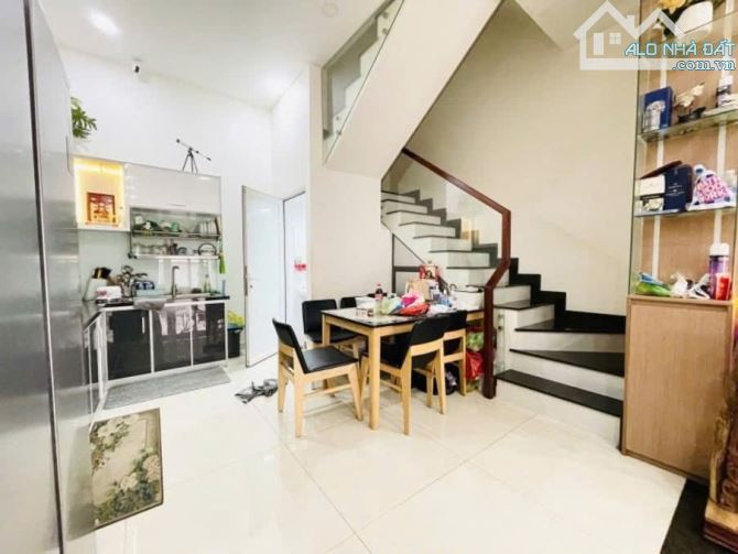 BÁN NHÀ CĂN GÓC, 4 TẦNG, HẺM 6M, VÕ THỊ NHỜ, KHU NAM LONG, DT 5 x 11, GIÁ NHỈNH 8 TỶ - 1
