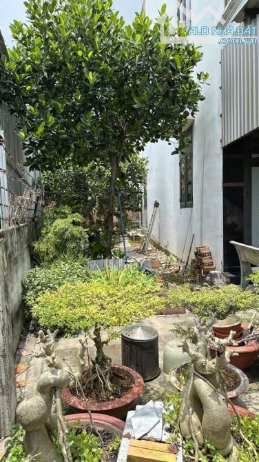 Bà Điểm(XTT-HM) bán nhà (7×23) 3 tầng HXH gần đường Dương Công Khi giá 4,99tt - 1