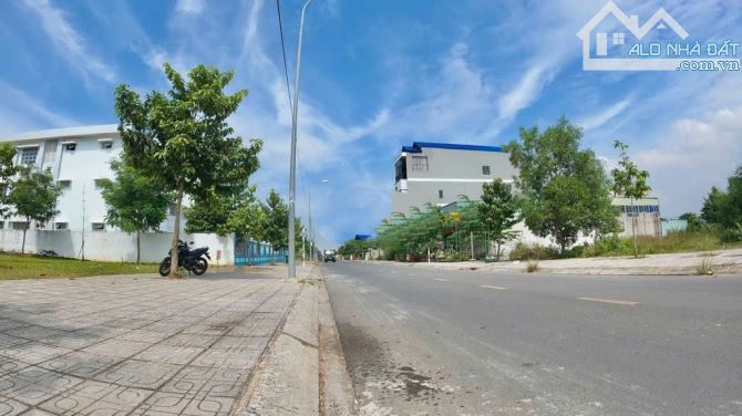 📌📌📌LÀM VIỆC TRỰC TIẾP GIÁ TỐT !!!🔶bán lô phiếu trắng hòa phong - 1