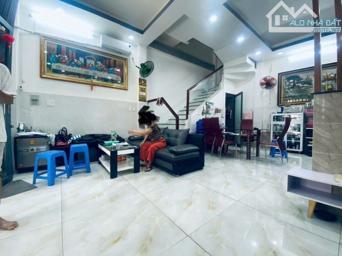 BÁN NHÀ 3lầu-2pn. DT:5x8m-Đ.LÊ ĐỨC THỌ-P13-GÒ VẤP. GIÁ:4.6Tỉ - 1