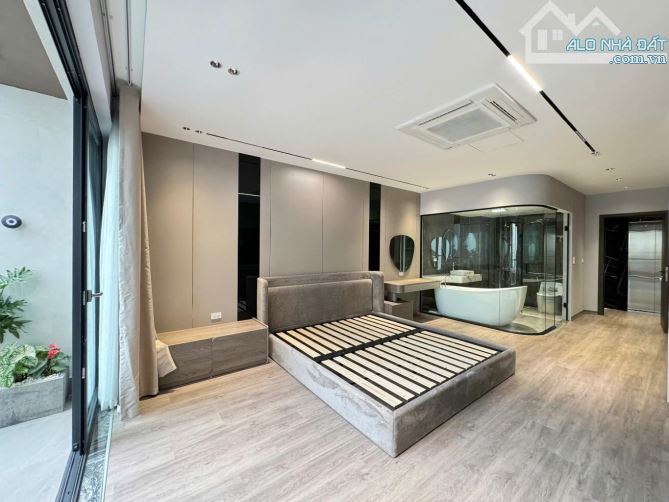 NGUYỄN VĂN CỪ_LONG BIÊN : 7 TẦNG THANG MÁY_FULL NỘI THẤT NHẬP KHẨU_DT 61M_GIÁ 16 TỶ 8 - 1
