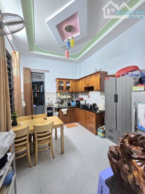 Bán Nhà HXT Thông - 2 Tầng 70M2 - Gần Chợ Bình Thành - BHH B - Sổ Đẹp 1 Nhỉnh 4 Tỷ - 1