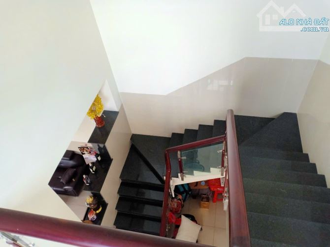 Bán nhà góc 2mt 1 trệt 1 lầu P. Bình Đa, Biên Hoà. 6x22m 132m. Đường 7m. Giá gấp 5,5 tỷ. - 1