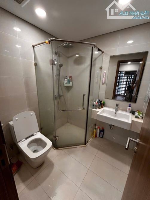 Nhà 4 tầng KDC Nam Long, Trần Trọng Cung xe hơi để trong nhà, quận 7 - 1