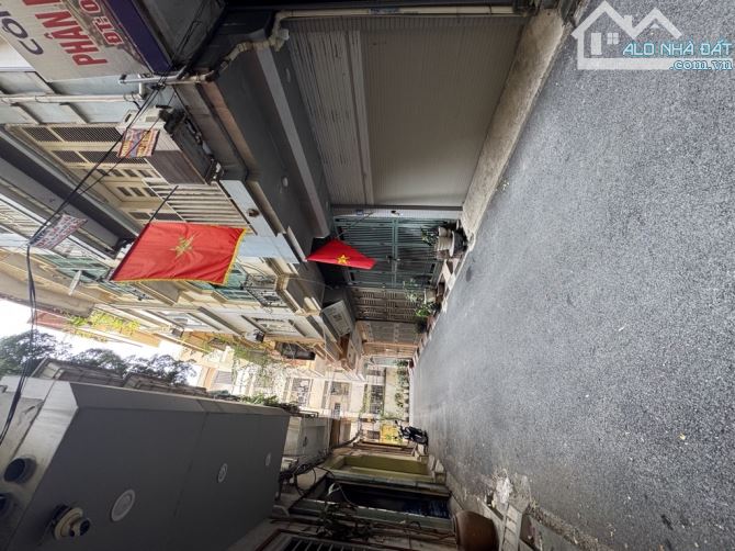 BÁN NHÀ PHÂN LÔ NGUYỄN CHÍ THANH,50m2 x 6 TẦNG,THANG MÁY,GARA OTO,TẶNG FULL NỘI THẤT. - 1