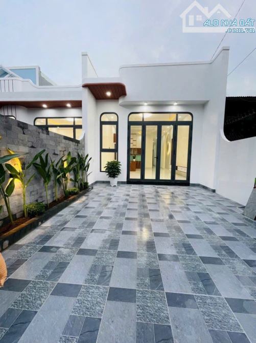 nhà cấp 4 giá 1ty450 nằm ngay KDL Bửu Long Biên Hoà sổ riêng thổ cư đường 6m - 1