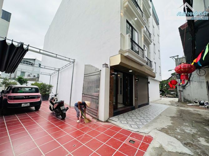 🏡 NHÀ MỚI ĐẸP 35M² x 5 TẦNG – LÔ GÓC, NỞ HẬU – Ô TÔ ĐỖ CỬA – SÁT HỒ SEN 🏡 - 1