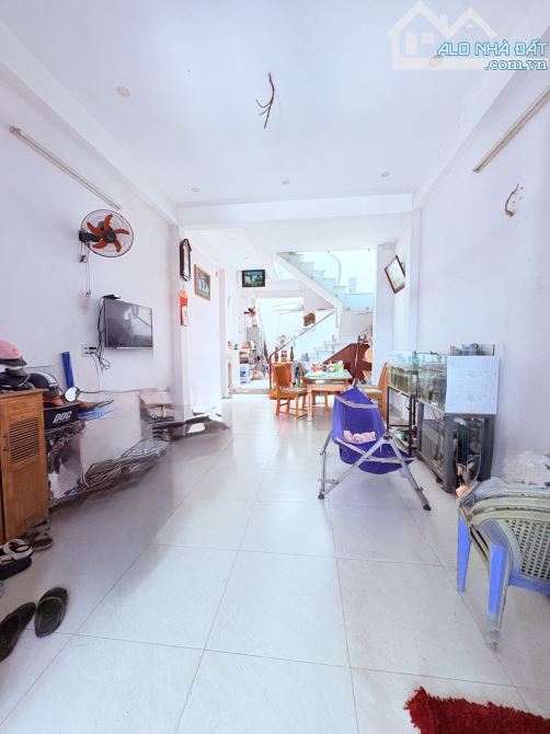 BÁN NHÀ HẺM 8M ĐƯỜNG 26 THÁNG 3 67M2 2 TẦNG CHỈ 6.5 TỶ - 1