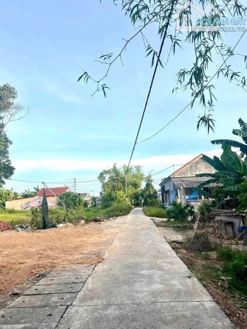 🌳 LÔ ĐẤT GẦN ĐÈN XANH ĐỎ QUẢNG VINH – NGAY UBND XÃ MỚI – SÁT TỈNH LỘ VÀ CHỢ QUẢNG VINH - 1