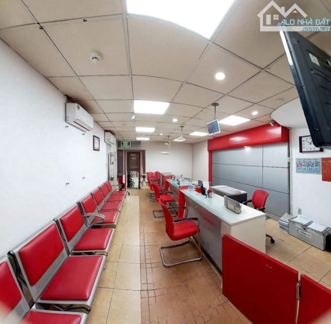 Cho thuê toà nhà Mặt Phố Khúc Thừa Dụ, Cầu Giấy, 7.5 tầng x 150m2, mt 10m, 285 Triệu - 1
