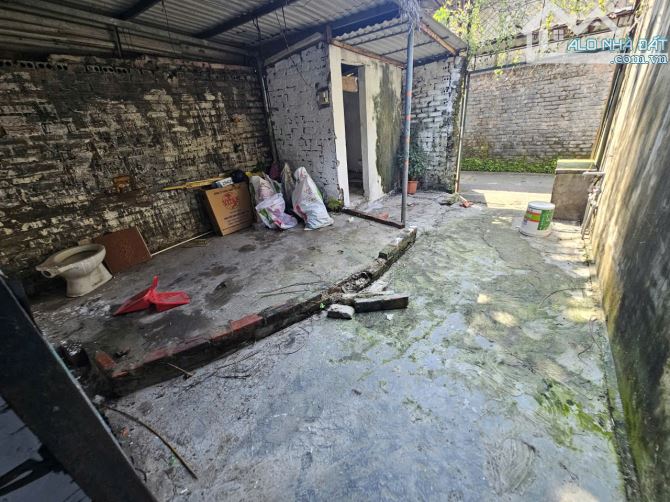 Cho thuê CHDV dẫy nhà cấp 4 phạm văn đồng, cho cải tạo thuê lâu dài - 1
