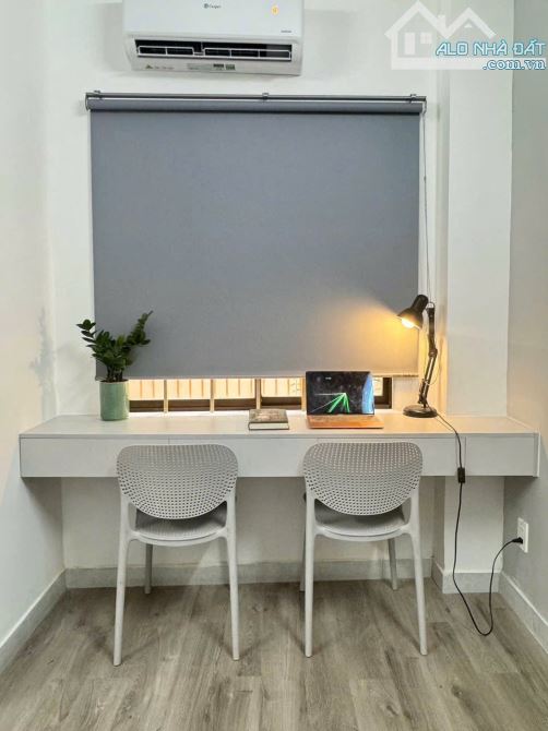 CĂN STUDIO FULL NỘI THẤT BAN CÔNG CỰC XINH MÀ GIÁ CỰC MỀM Ở QUẬN 1 - 1