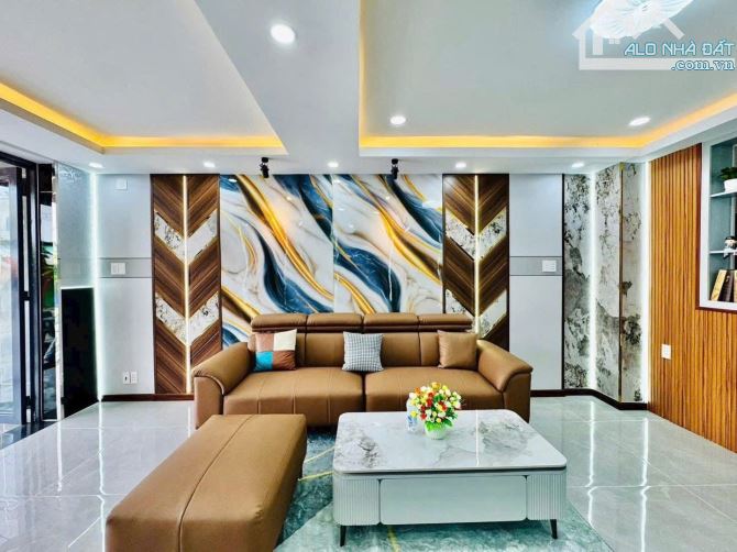Căn duy nhất gần CV Gia Định - Đ. Nguyễn Kiệm, Gò Vấp. Giá: 2 Tỷ 790 / 50.4m2, có SHR - 1