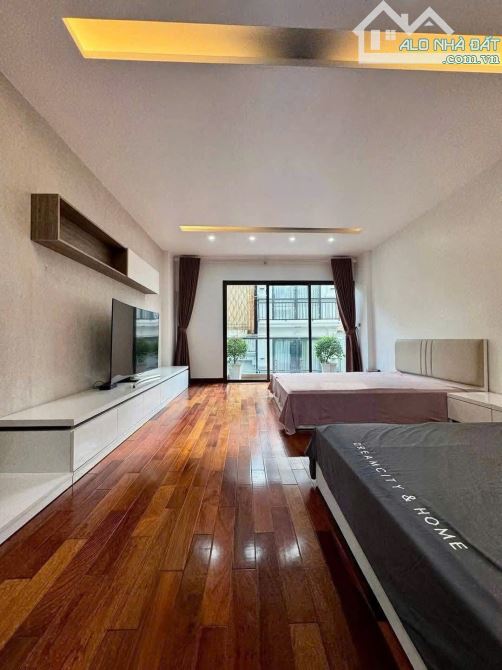 BÁN NHÀ HOÀNG QUỐC VIỆT 65m2. GARA Ô TÔ - 2 Ô TÔ TRÁNH + THANG MÁY - GẦN KHU LIỀN KỀ - 1