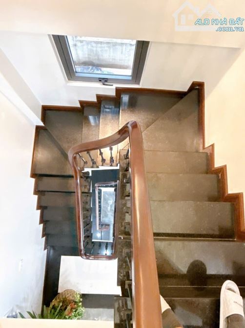 Bán nhà Nguyễn Văn Lộc Hà Đông 200m2 4 tầng  mặt tiền 10m giá 43 tỷ - 1