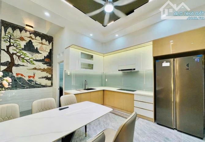 Bán nhà 1 trệt 2 lầu đường Phan Đăng Lưu - Ngã Ba Sở Gà - 1